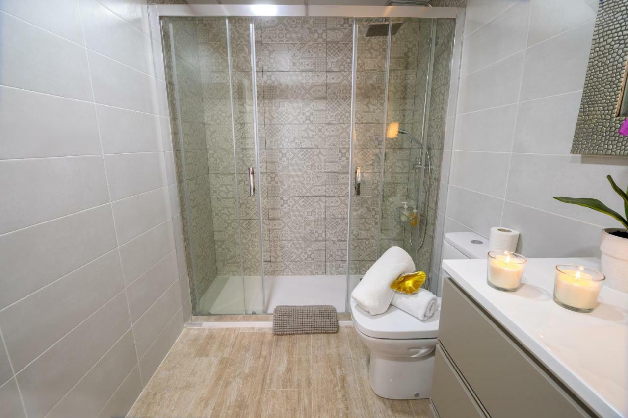 A&S Apartamentos Малага Екстериор снимка